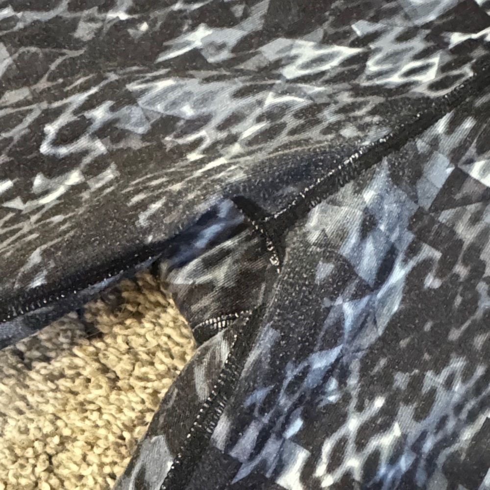 Athleta Women's Leggings Set - Black Pattern, Gray, and Floral - Picture 13 of 16